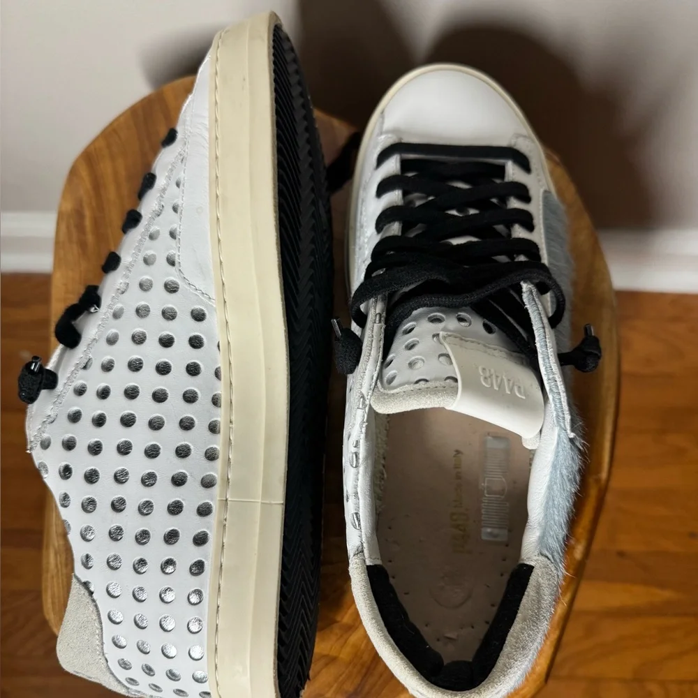 Like New Women’s P448 JohnBS Skuba low top sneakers Sz. 40 (US 9.5/10) - Picture 10 of 12